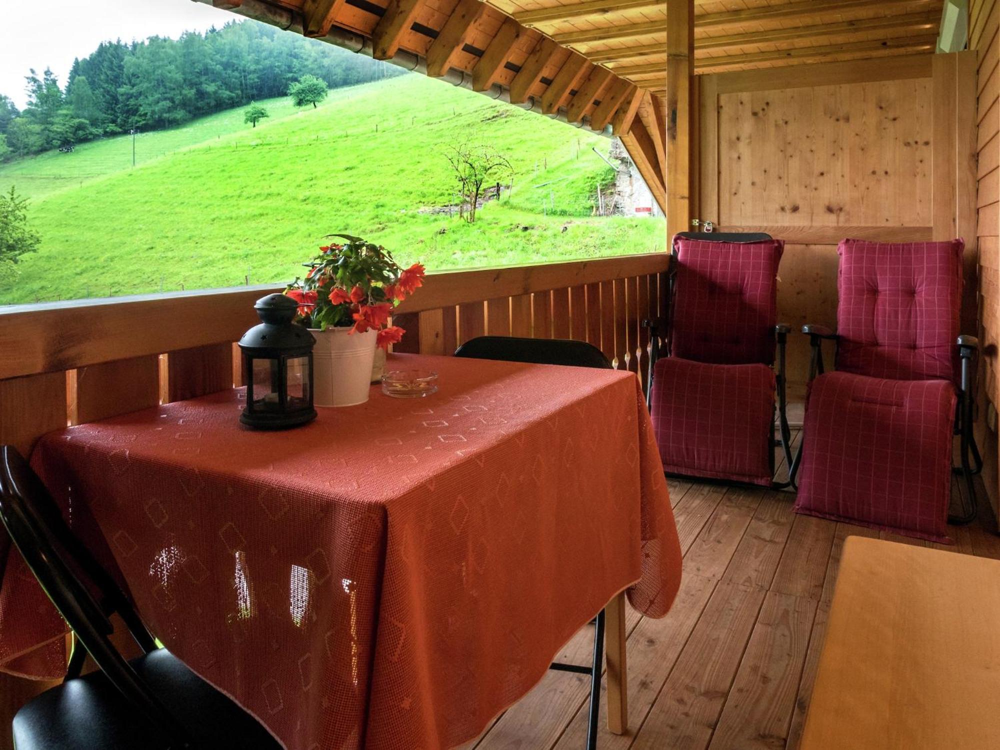 Cosy Farmhouse Apartment At The Edge Of The Forest Muehlenbach Ngoại thất bức ảnh